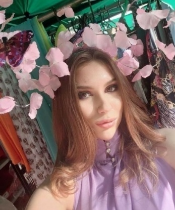 Со мной ты погрузишься в мир наслаждения, где каждая минута будет наполнена страстными эмоциями. У меня безграничное воображение и опыт, чтобы окунуться в любую роль и исполнить все твои сокровенные фантазии. Позволь мне позаботиться о твоем удовольствии и оставить яркие воспоминания на всю жизнь. Заходи на мою страницу, где ты найдешь мои фото, отзывы и подробные условия встречи. Жду встречи с тобой, чтобы твои самые смелые мечты стали яркой реальностью! 😉 🌹 🌟 Галя